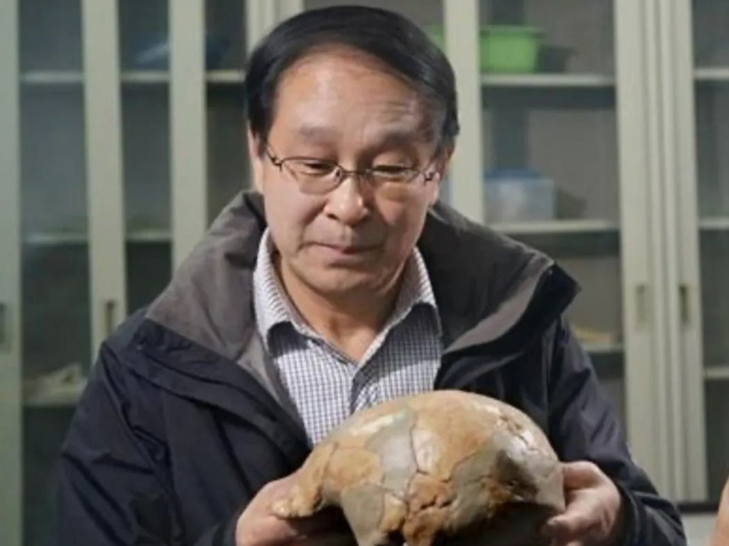 Professor Li Zhanyang: Capturing the Past through Lens of Archaeology